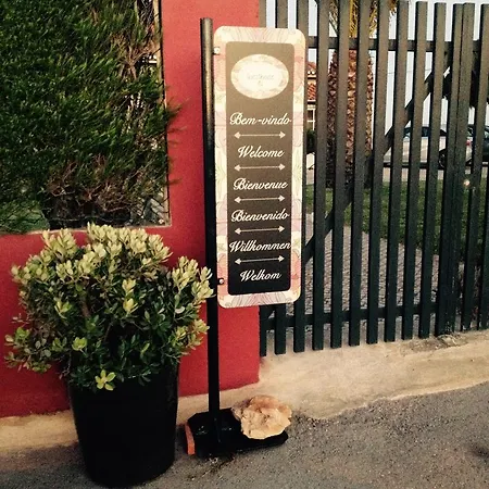 Casa de hóspedes Quatro Sois